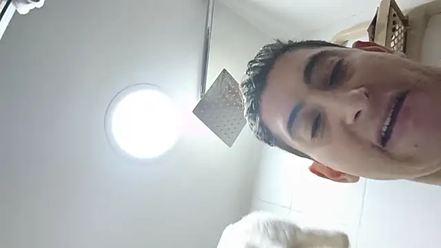 Chatroom XXX en direct de Tiger_cryad