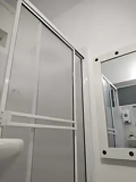Sofi_linares1 - masturbation in the bathroom