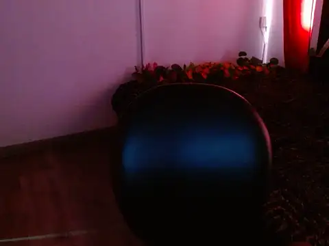 Emma_kitty1 - ♥SEXY DANCE♥