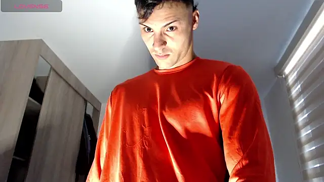 Tyler_axel Chat XXX in diretta
