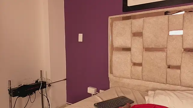 Živý XXX chat emilyy_cooperr