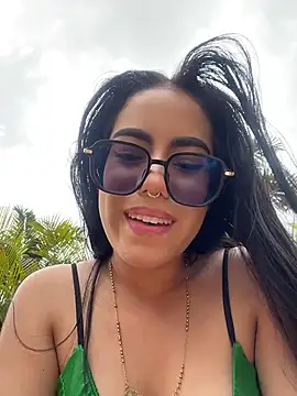 Chat XXX en directo de TopDollXXX