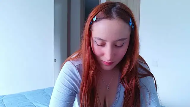 XXX chat uživo modela Bethory