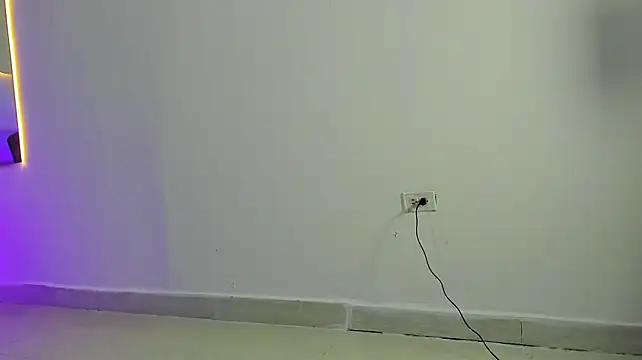 ArohomLester_ Chat XXX live