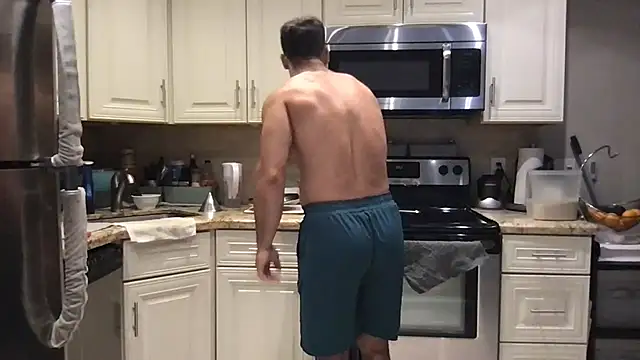 BigGuyMuscle's Live XXX Chat