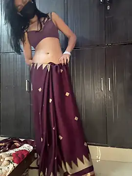 kiaraqueen7 即時 XXX 聊天