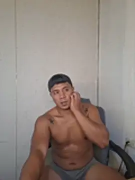 Chat +18 de Felix_Asher ao vivo