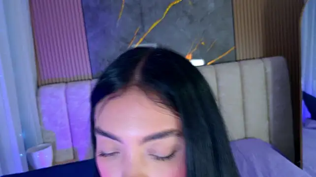Mia_scot - Show Squirt Ride Front
