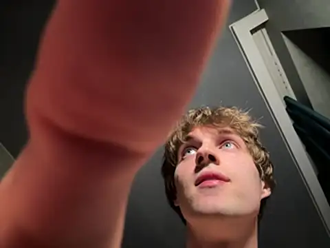 alex_wexfor Show Webcam