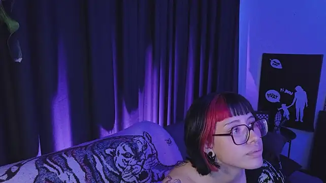 amimodee Live XXX-Chat