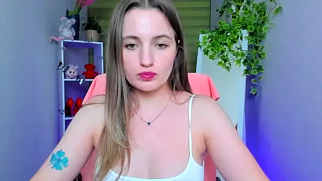 XXX chat uživo modela Mila-moon