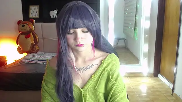 _Charlotte_Collins_ - show my tits