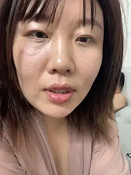 YoYo_2315 Live XXX Chat