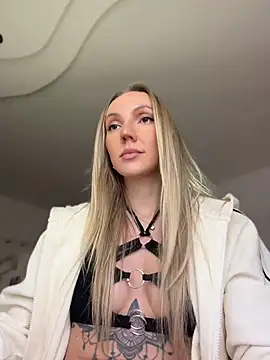 rina_asty: онлайн-секс-чат