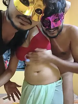 Threesome_queen01 - public fuck 10 min