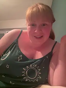 Curvy-GingeXX Chat XXX in diretta