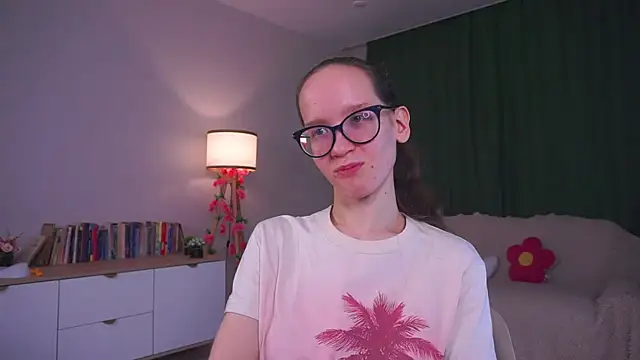 Онлайн чат XXX BettyBrowni