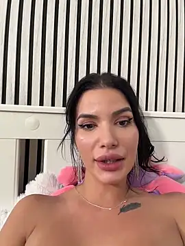 در دشة RaniaSnow الجنسية المباشرة