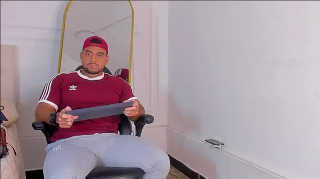 Czat XXX na żywo – liam_bear