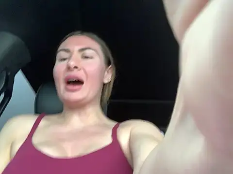 Chat XXX en directo de TheFitFreak