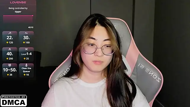 MeilideQian1 现场XXX聊天