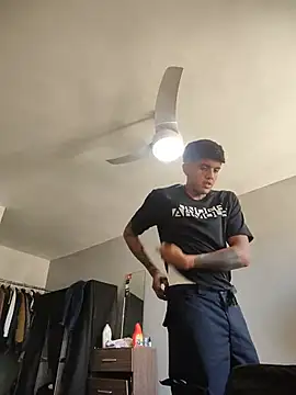 Chat +18 de TOLEDIOS ao vivo