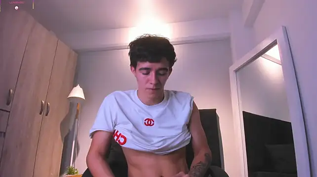 Austinbolt Chat XXX live