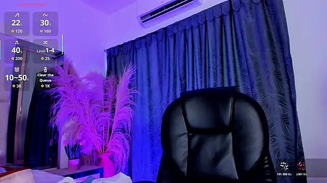دردشة CarolineFyre الجنسية المباشرة
