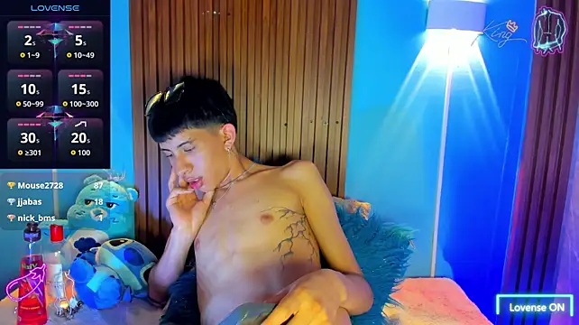 Chat XXX Live Tommy_Fox