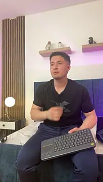XXX chat uživo modela Alexander_Connor