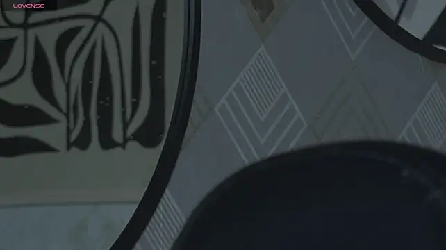 Chat +18 de Naomi-Gray ao vivo