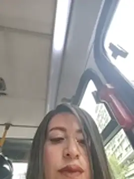 Emily_Kooper 现场XXX聊天