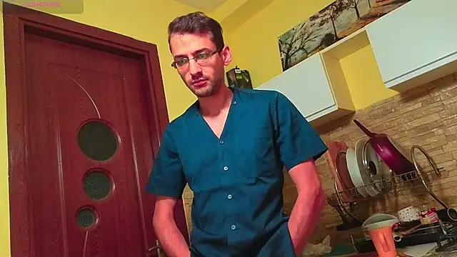 HungEddy élő XXX-chatje