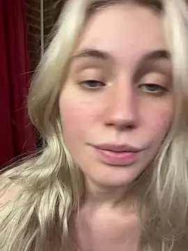 LovelyMiu – Live XXX-chat