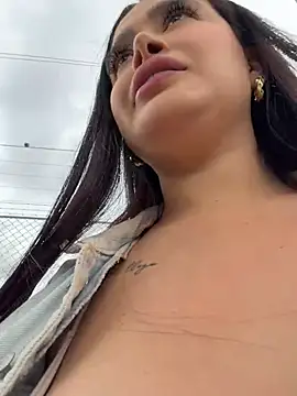 Chat XXX ao vivo de Sara_fun