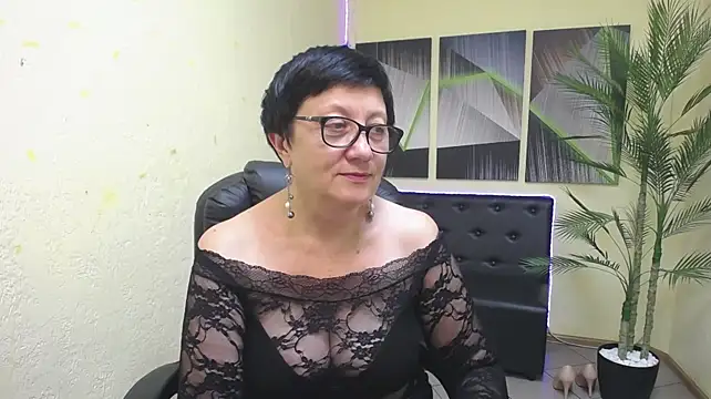 Chatroom XXX en direct de EmilyL0ve
