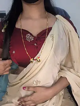 Shriya_reddy - Oil massage on buttocks .