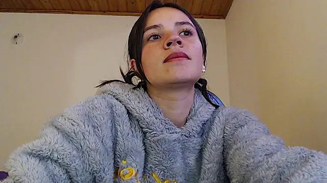 دردشة Shanel_Lozano الجنسية المباشرة