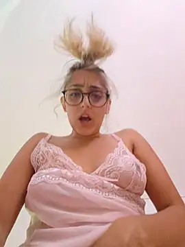 XXX chat uživo modela princiana