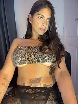 Chicachocolate01 - Oil ass + doggy + spanks 🔥