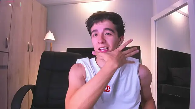 Austinbolt live XXX chat