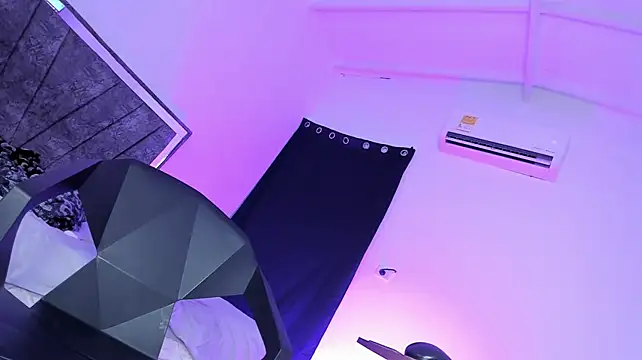Chat XXX ao vivo de francesca_suzett_
