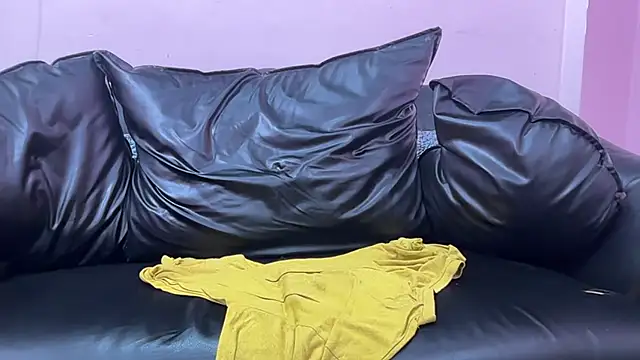 Sonalisiya লাইভ XXX চ্যাট