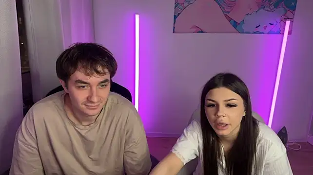 xgvgggx Шоу с уебкамера