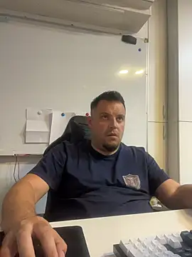 Czat XXX na żywo – snayperm123