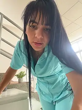 LuxeBrunetteXXX Live XXX-Chat