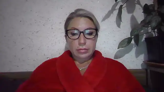 fox_red_lady7's Live XXX Chat