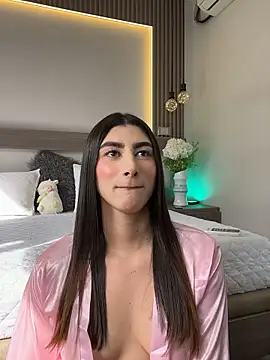 Chat XXX en directo de evelyn_hills