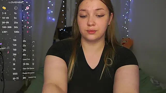CuteSharloti - get me naked on 10 min <3