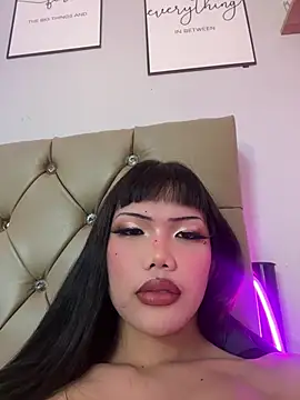StarLovee live XXX chat